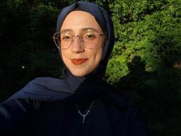 İrem Yazır